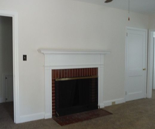 2nd image of 301 Hillcrest Dr