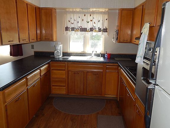 5th image of 735 Marias Ave