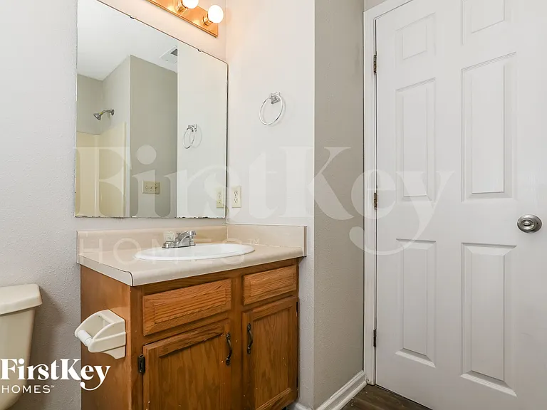 8813 Brassport Cir — Photo 14