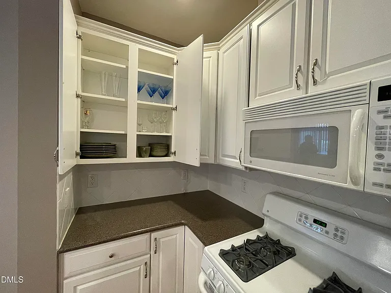 10411 Rosegate Ct #3 — Photo 14