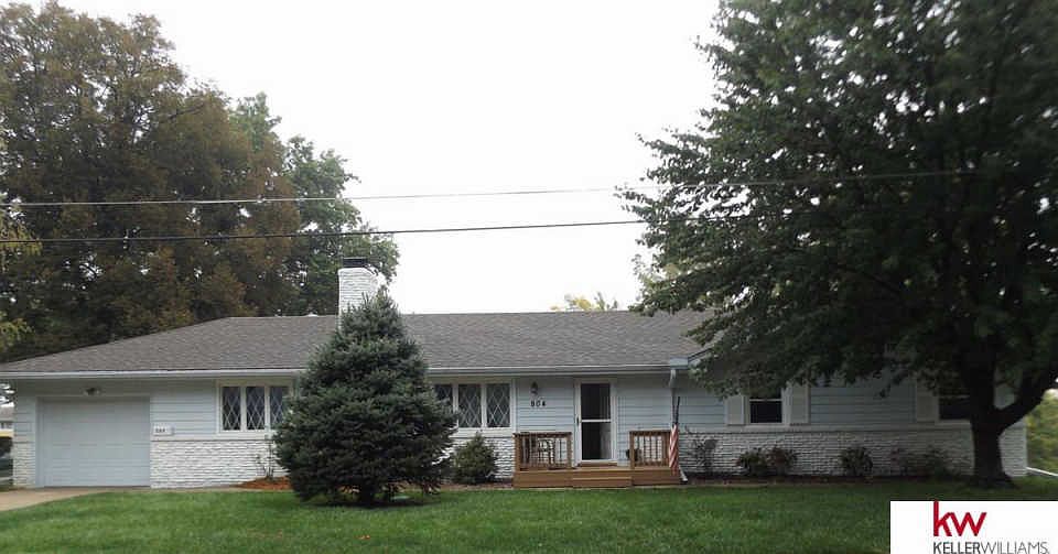 1st image of 804 Lemay Dr