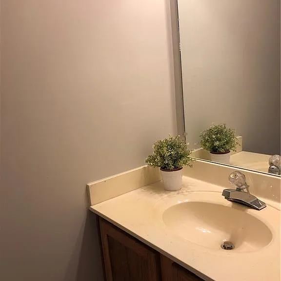 6145 Winfield Ct — Photo 5