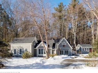 290 Clay Hill Rd, Cape Neddick, ME 03902