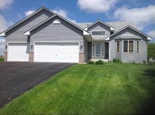 218 Winkler Trl, Cologne, MN 55322