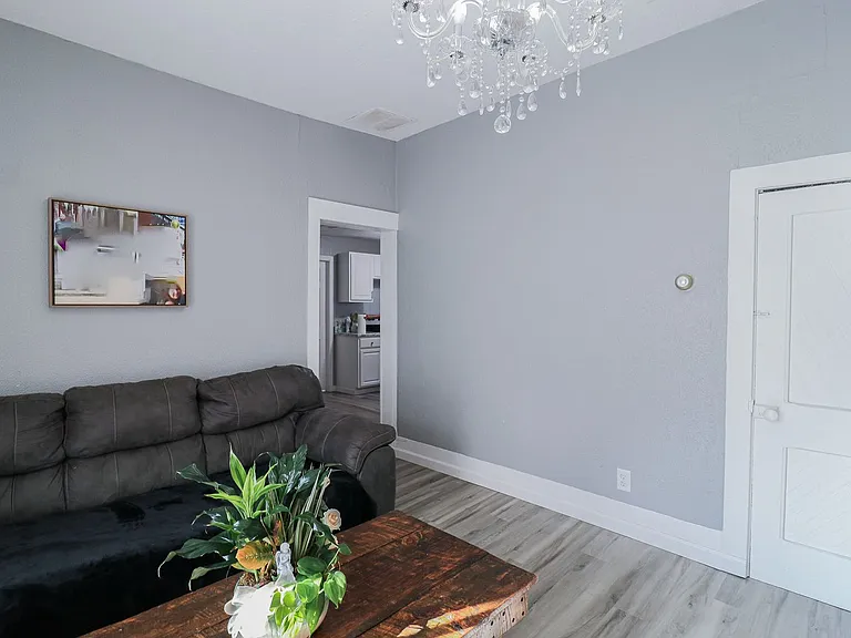 311 Harrison St — Photo 16