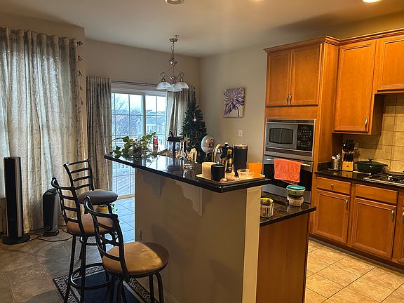 3rd image of 22111 Havenworth Ln
