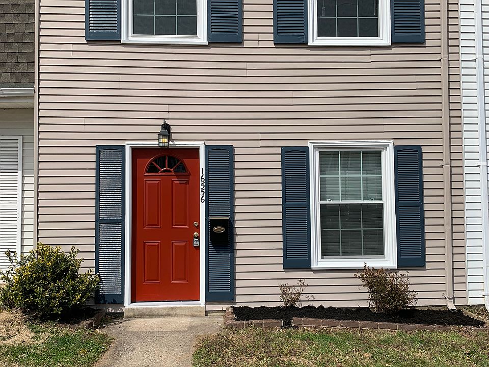 1st image of 16556 Royal Ct