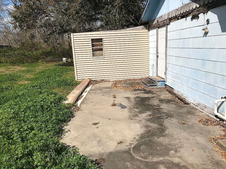 2nd image of 4730 N Bayou Black Dr