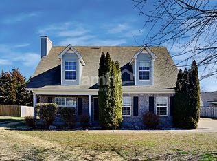 1821 Saint Andrews Dr, Murfreesboro, TN 37128