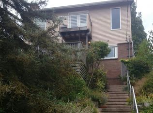 108 N 41st St, Seattle, WA 98103