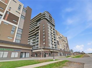 550 N Service Rd #1504, Grimsby, ON L3M
