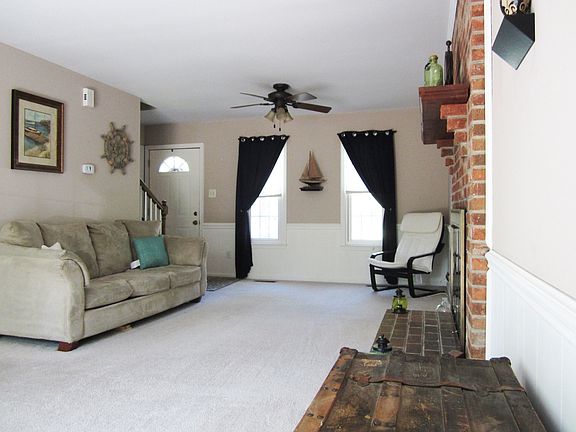5th image of 10307 Saint Joan Ave