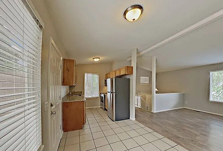 17042 E Wagontrail Pkwy — Photo 2