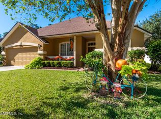 8722 Canopy Oaks Dr, Jacksonville, FL 32256