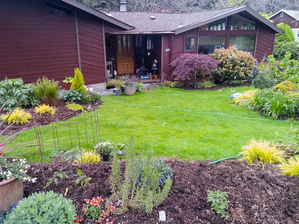 651 Skamania Landing Road 