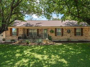 530 Long Creek Rd, Sunnyvale, TX 75182