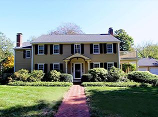 33 Winter St, Nahant, MA 01908