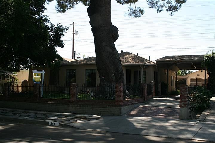1st image of 241 N Fairview St