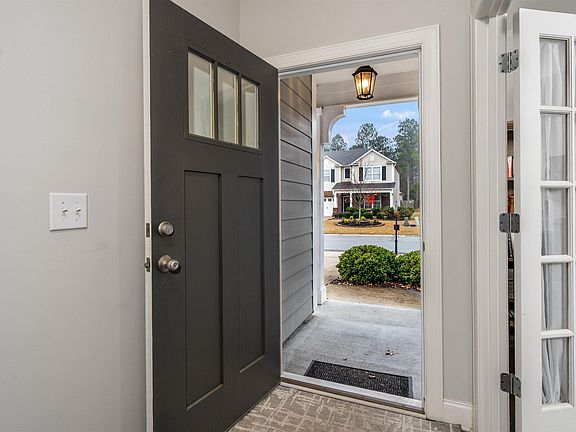 5th image of 4128 Park Crossings Dr
