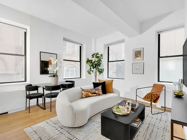 99 John St APT 205, New York, NY 10038