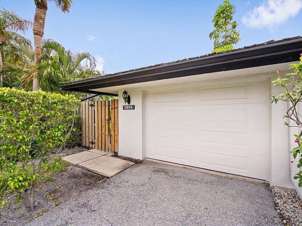 11876 Pebblewood Drive, Wellington, FL 33414 | MLS #R11110393 | Zillow