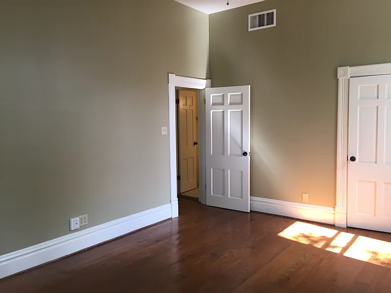 401 E 10th St #1003 — Photo 11