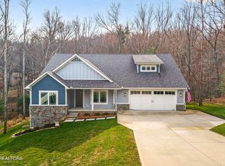 110 Motthaven Dr, Fairfield Glade, TN 38558