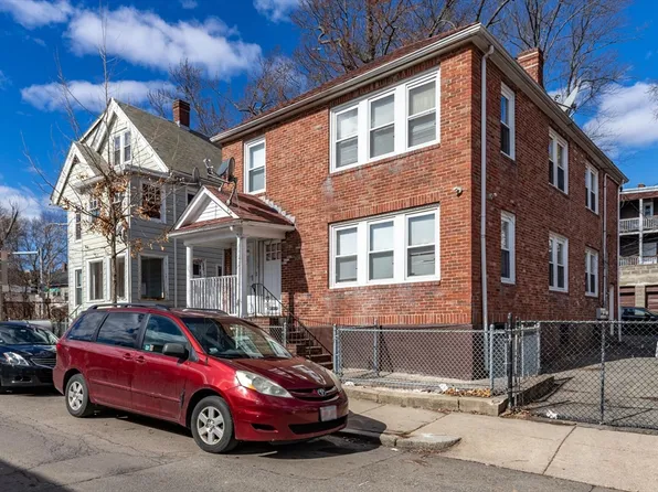 140-142 Westville St, Dorchester, MA 02122