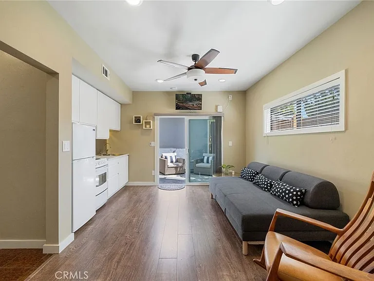 215 Monterey Studio #STUDIO — Photo 5