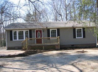 26136 Chaucer St, Ruther Glen, VA 22546