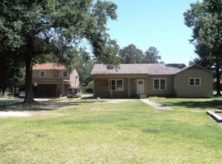 1096 Terry Rd, Vidor, TX 77662