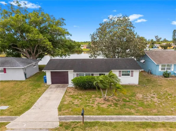 3510 Wilson Dr, Holiday, FL 34691