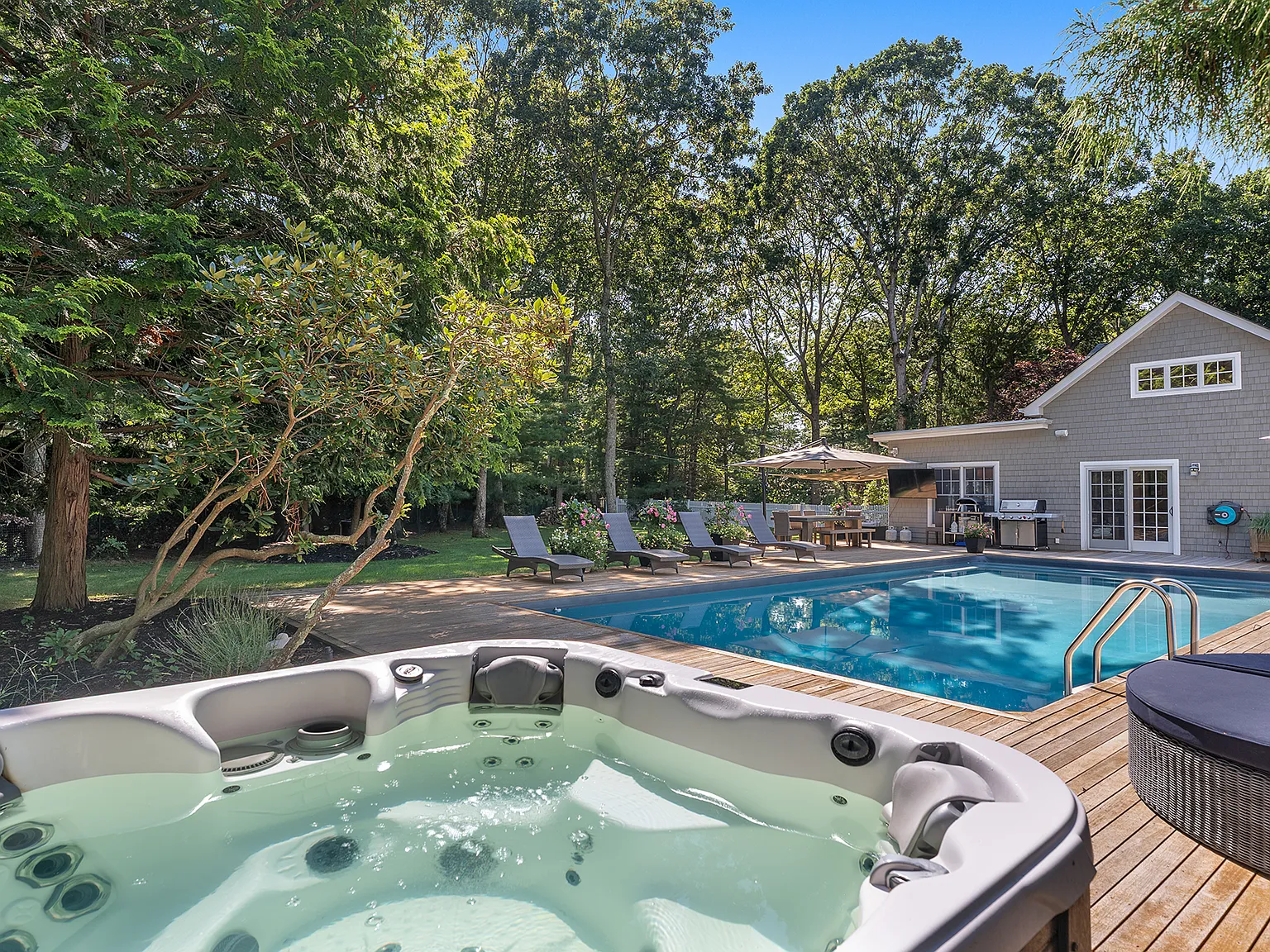 Post Modern in the Heart of Quogue — Photo 2