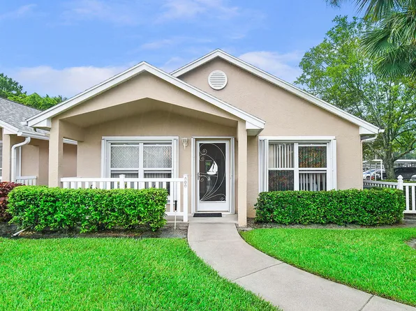 600 NW San Remo Circle, Port St Lucie, FL 34986