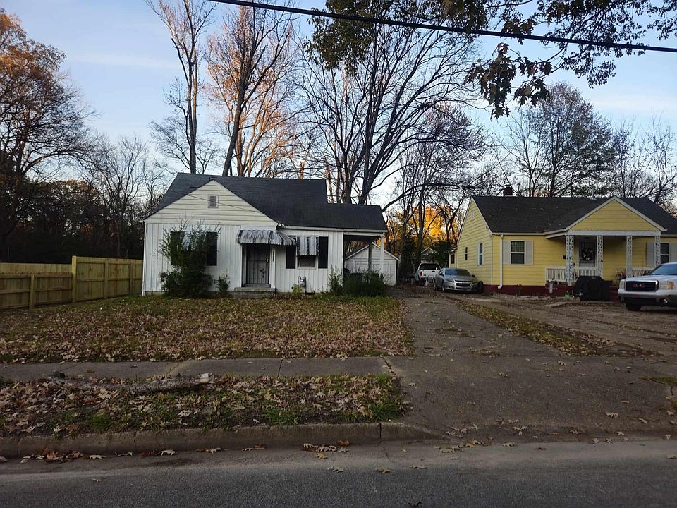 2nd image of 3606 Mayflower Ave