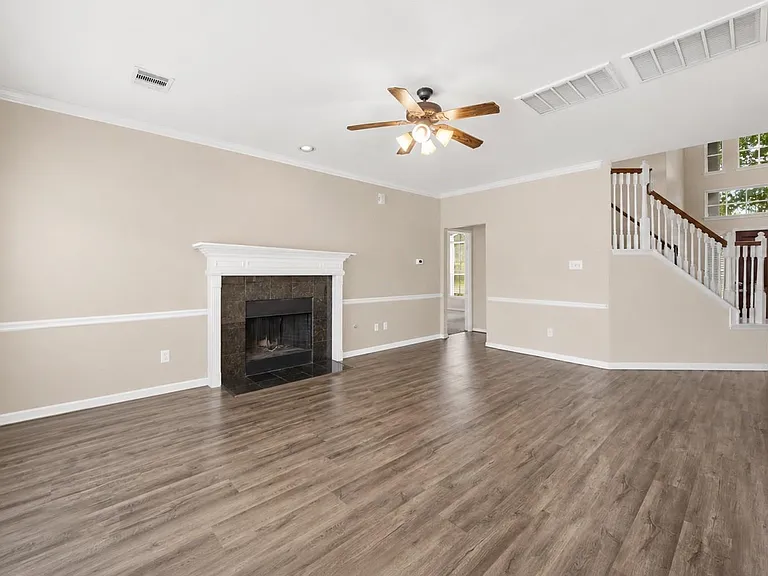 3821 Houston Lake Dr — Photo 9