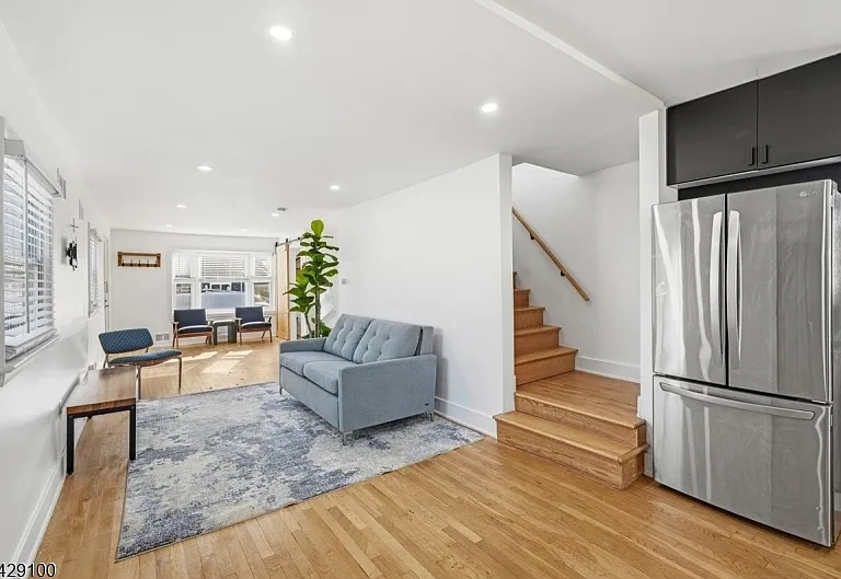 543 Springdale Ave #1 — Photo 5