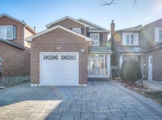 47 Frank Rivers Dr #E05, Toronto, ON M1W 3R9