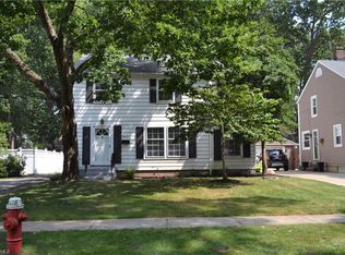 2631 Woodward Rd, Cuyahoga Falls, OH 44221