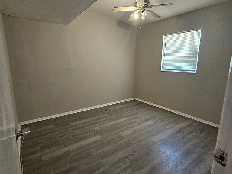 3022 Guava St — Photo 7