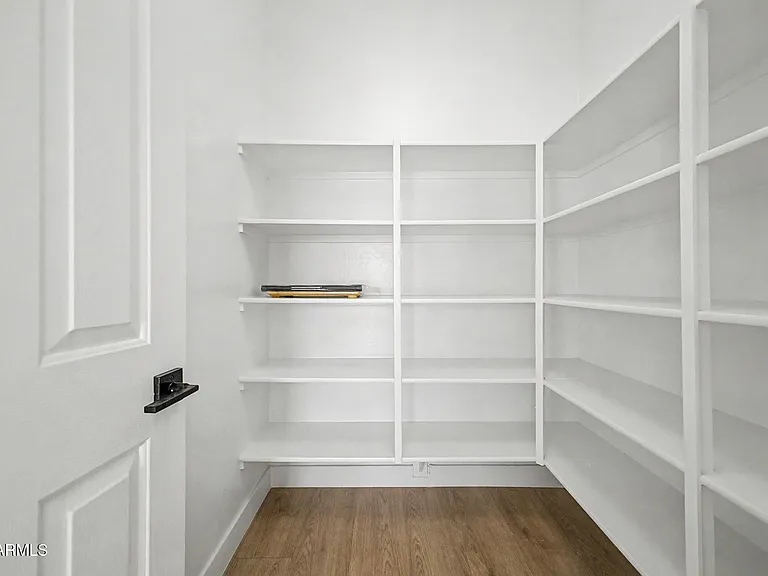 7062 W Andrew Ln — Photo 25