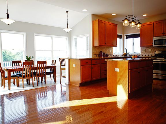 4th image of 2839 Eagle Nest Ln