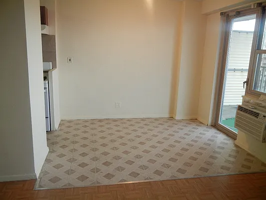 Sold by NYC Realty Brokers LLC | media 3