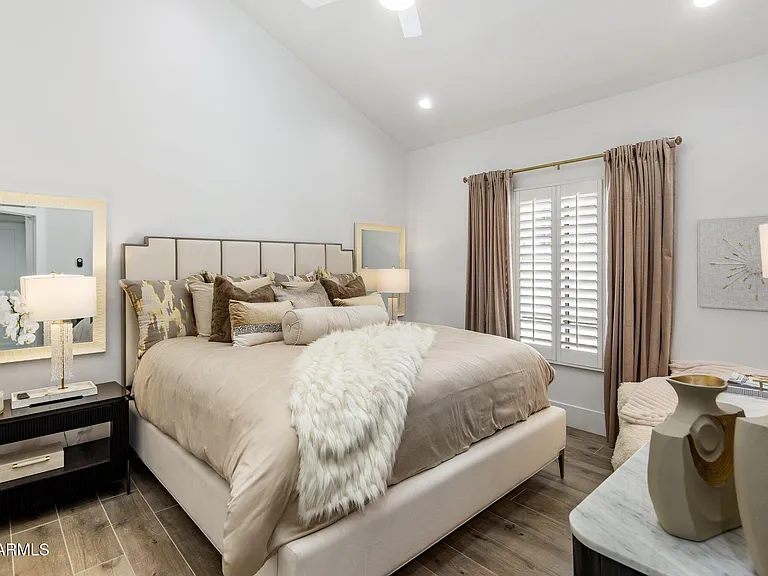 8222 E Cortez Dr — Photo 16