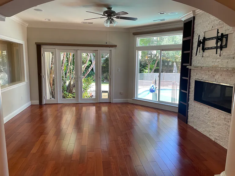 18803 Devon Ave — Photo 3