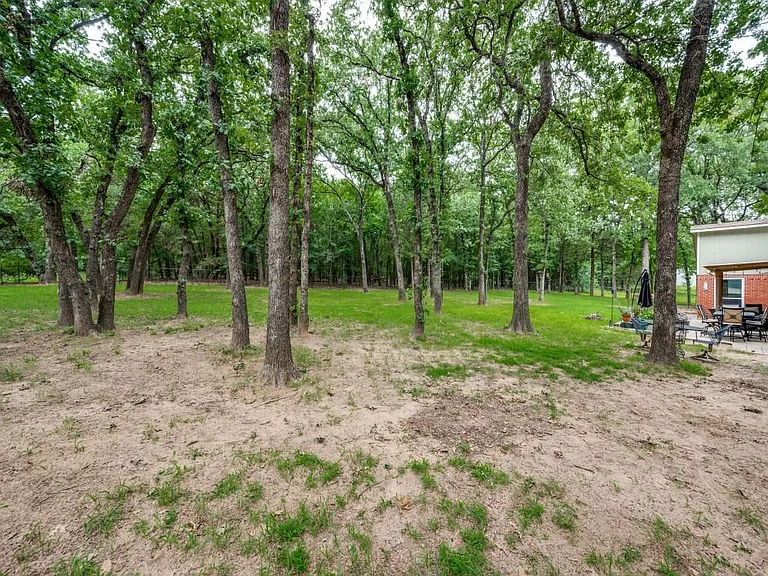 116 Cayuga Trl — Photo 15