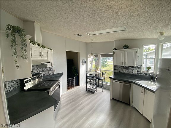 3rd image of 19823 Frenchmans Ct