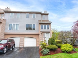 85 Standish Rd, Revere, MA 02151