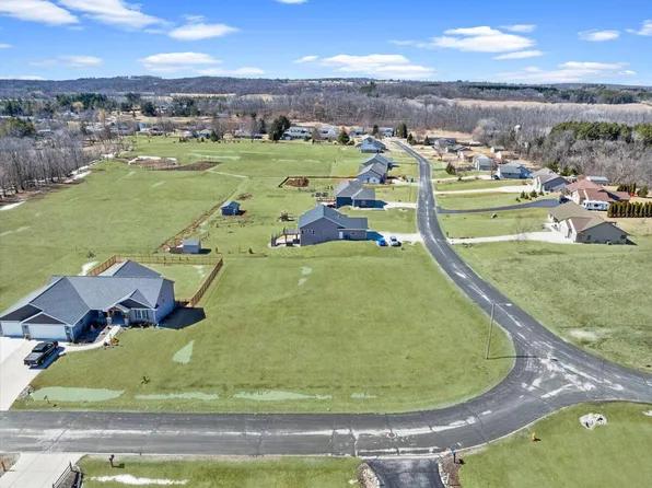 Lt17 BOBOLINK LANE #627, Cascade, WI 53011