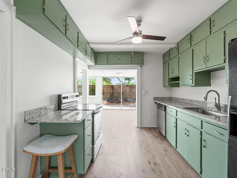 708 Cactus Ave — Photo 13